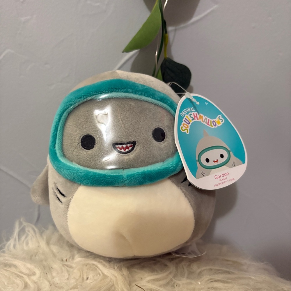Squishmallows 5” Gordon the Shark with goggles